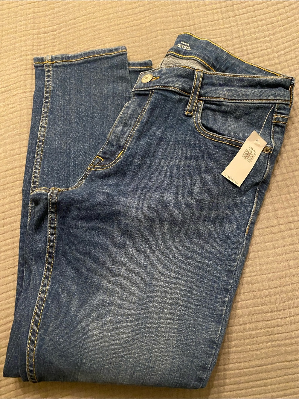 Old Navy Skinny Jeans in Medium Blue Wash